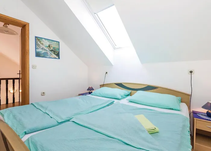 Awesome In Rab With Kitchen