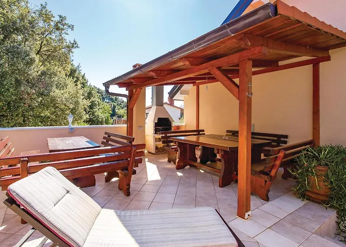 Appartement Awesome In Rab With Kitchen Rab Town